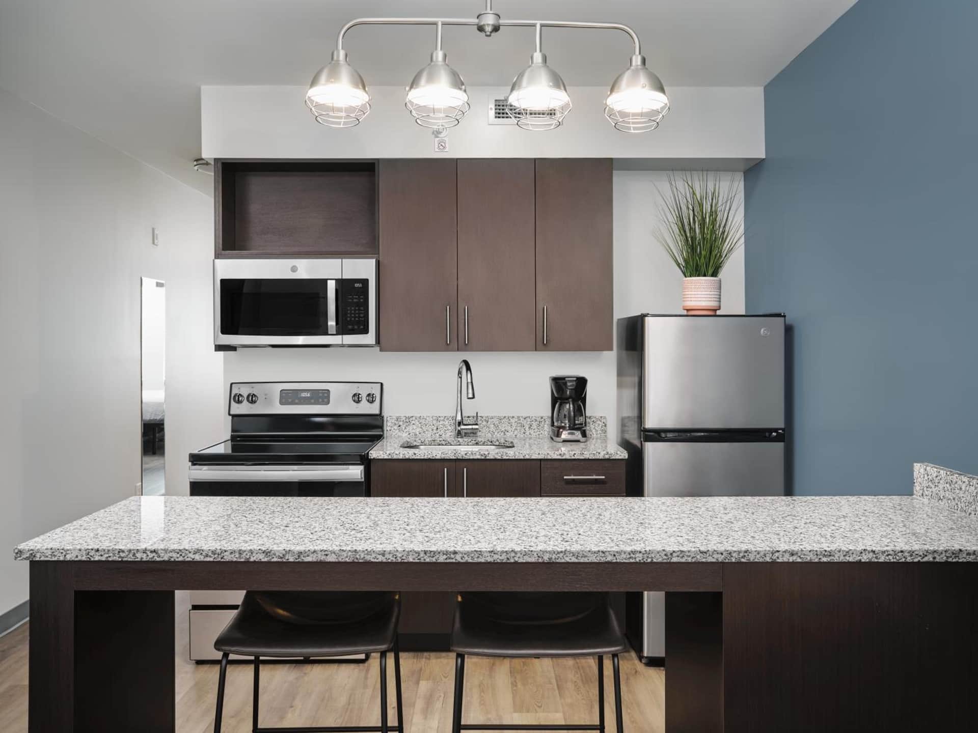 stayAPT Suites Huntsville