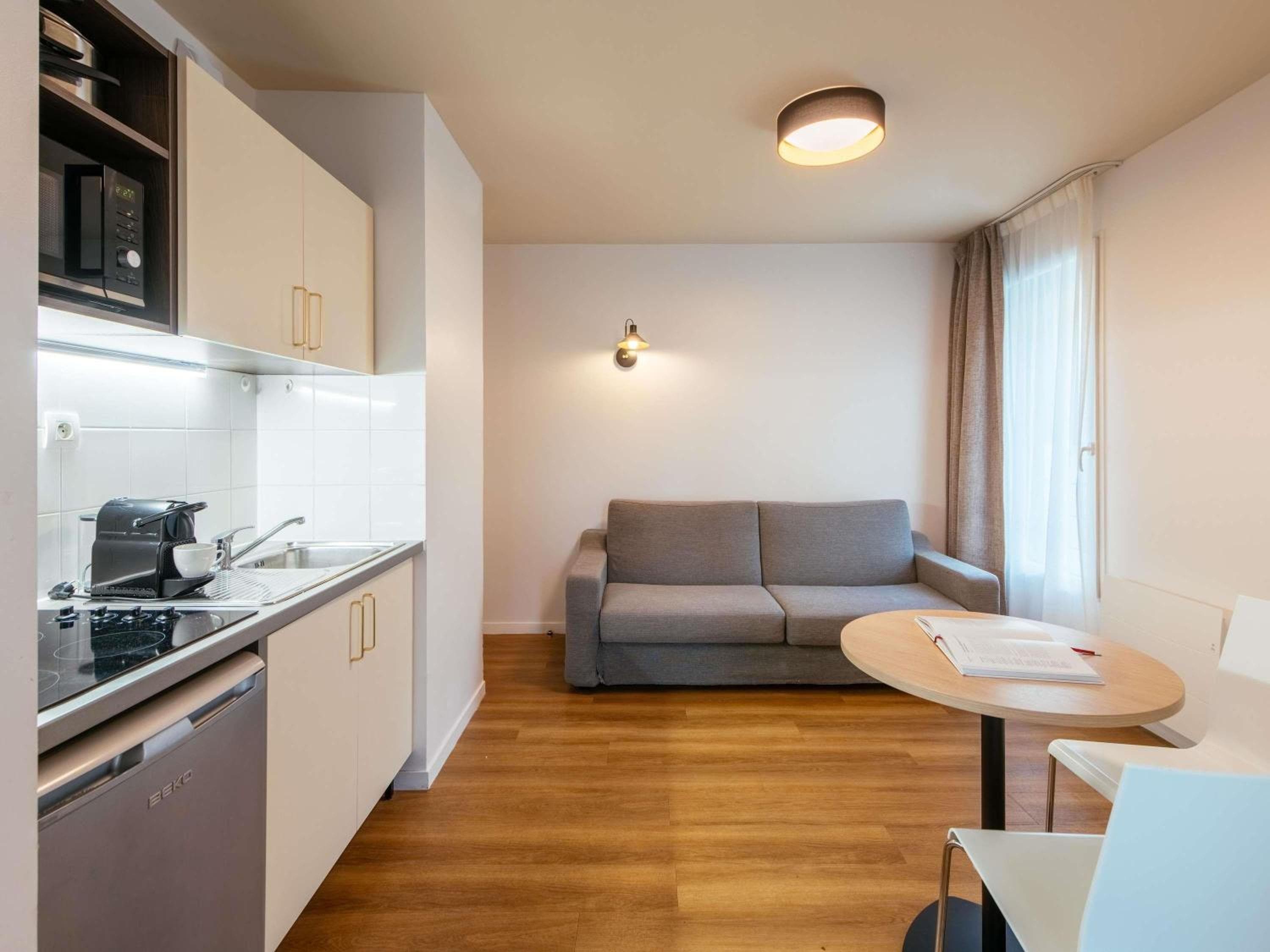 Adagio Access Paris Asnières Aparthotel