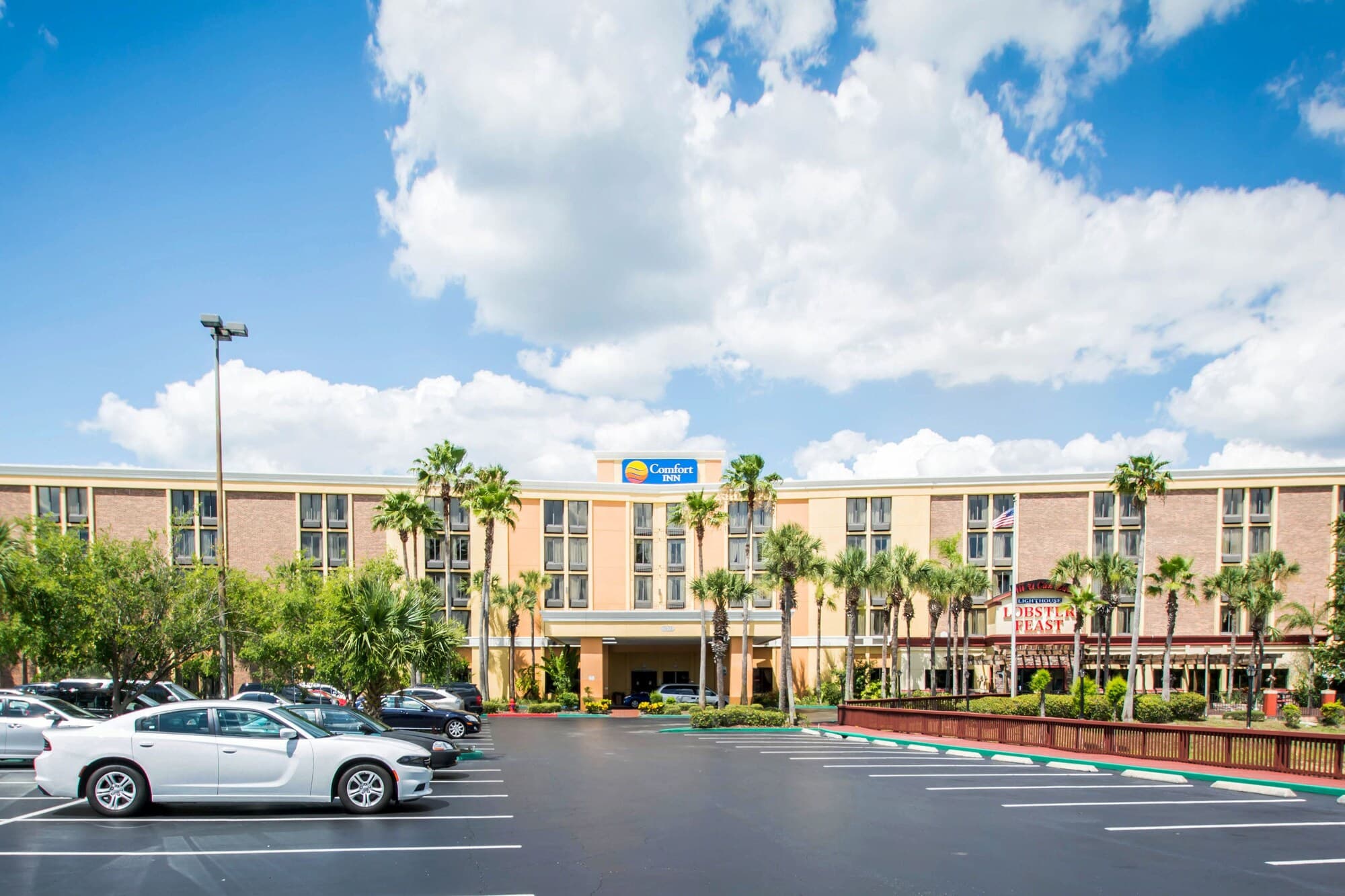 The Adventure Hotel by the Parks