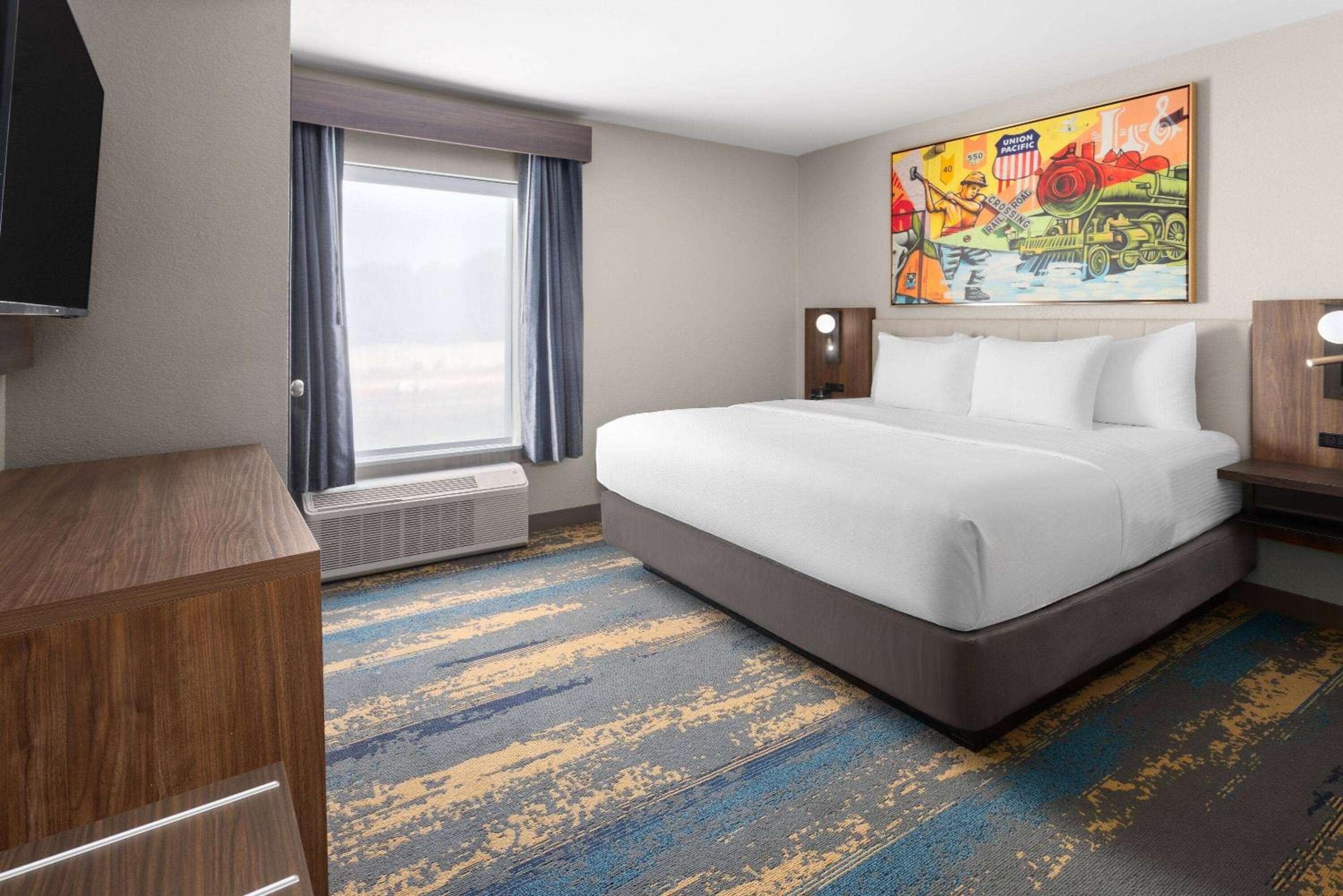 La Quinta Inn & Suites by Wyndham Memphis I-240