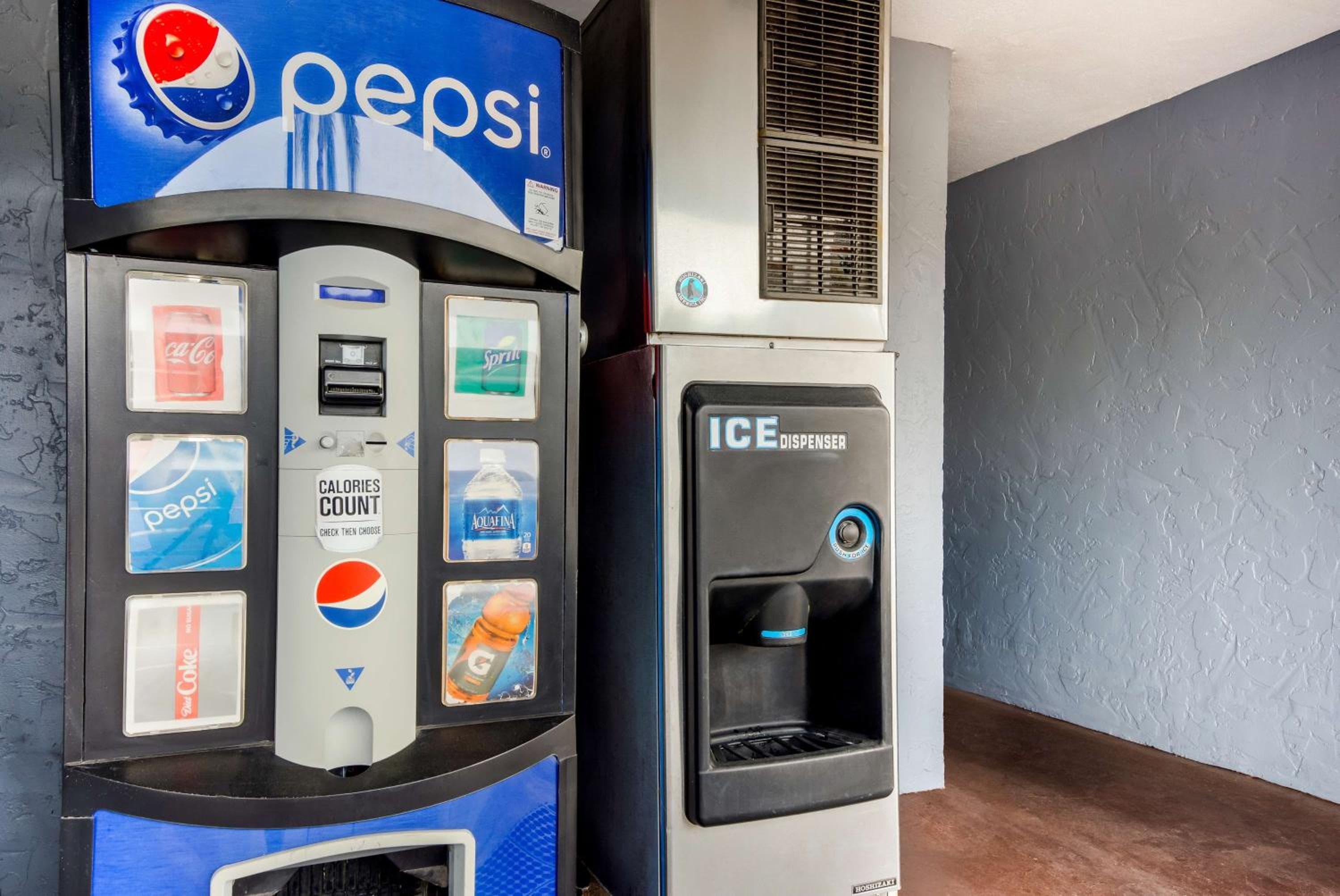 SureStay Hotel by Best Western Sarasota Lido Beach