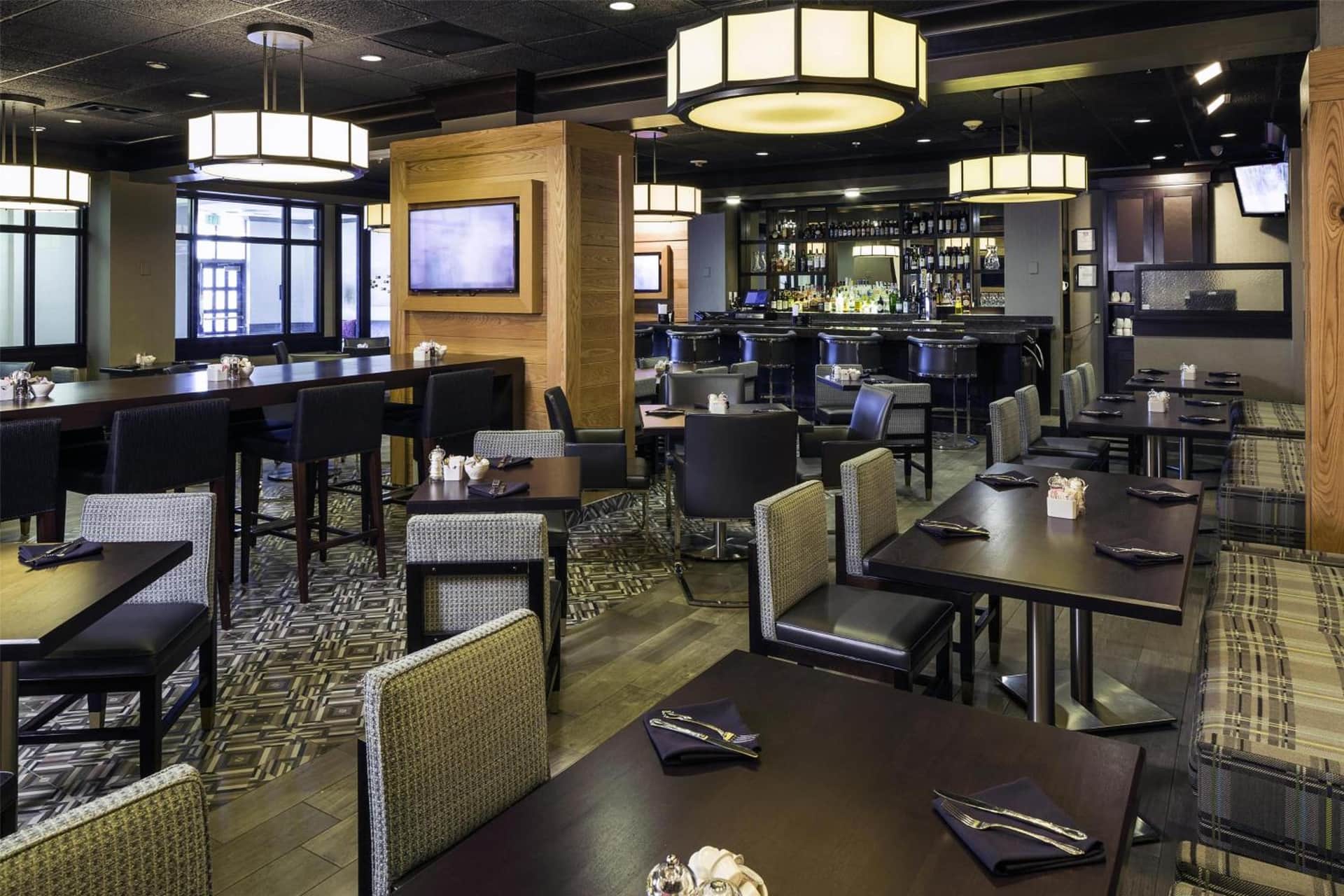 DoubleTree by Hilton Downtown Wilmington - Legal District