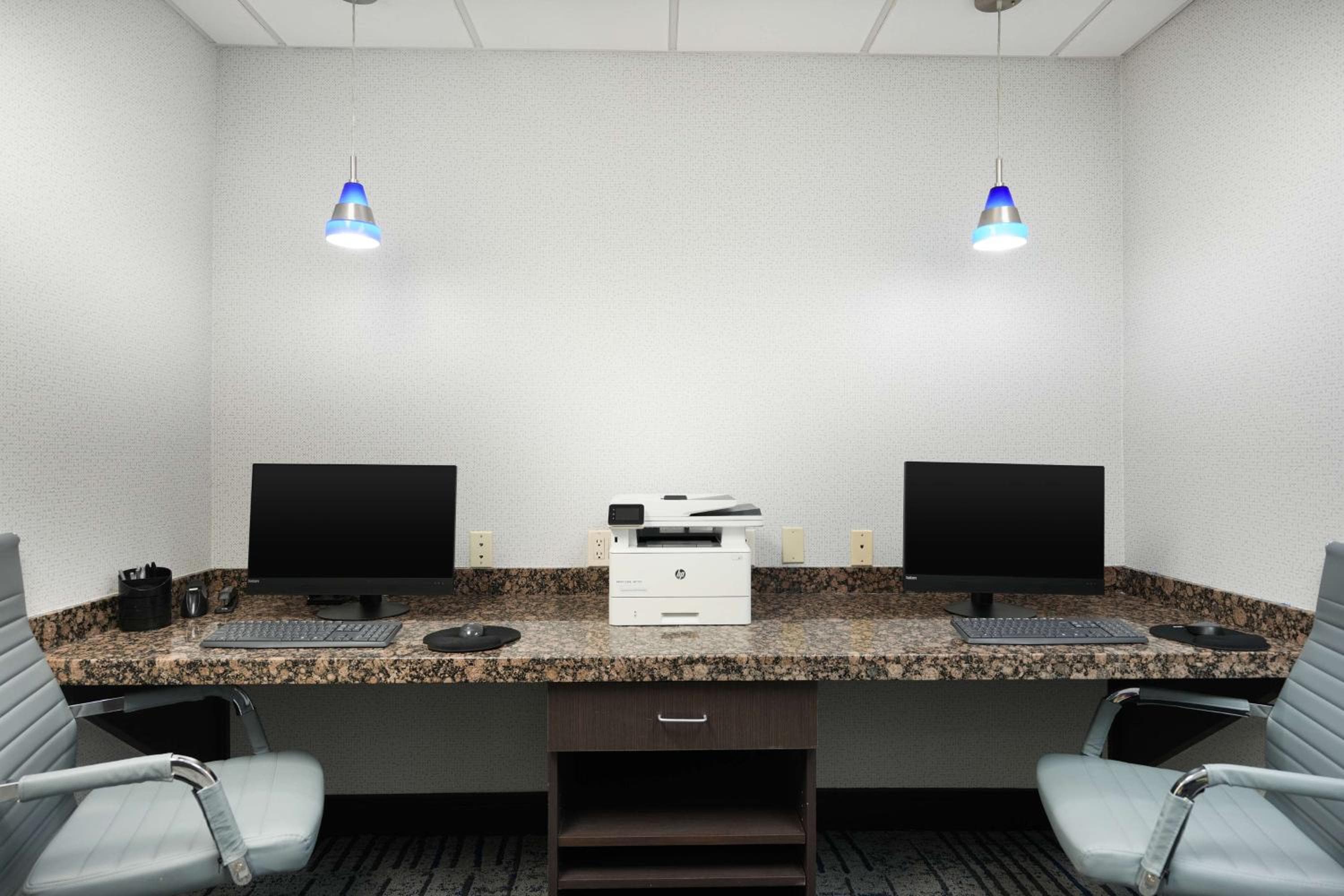 Hampton Inn & Suites Tulsa/Central