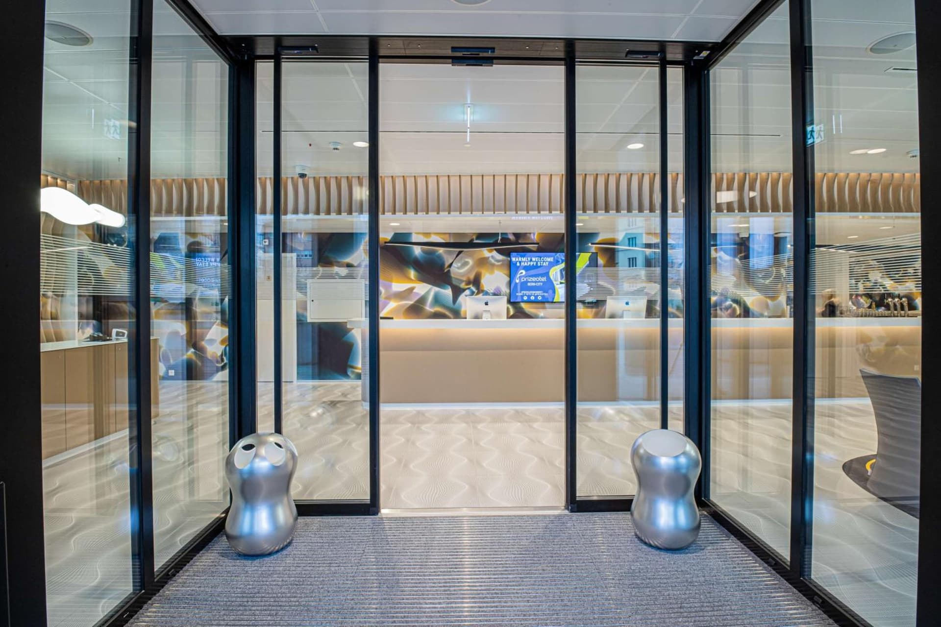 Prize by Radisson, Bern City