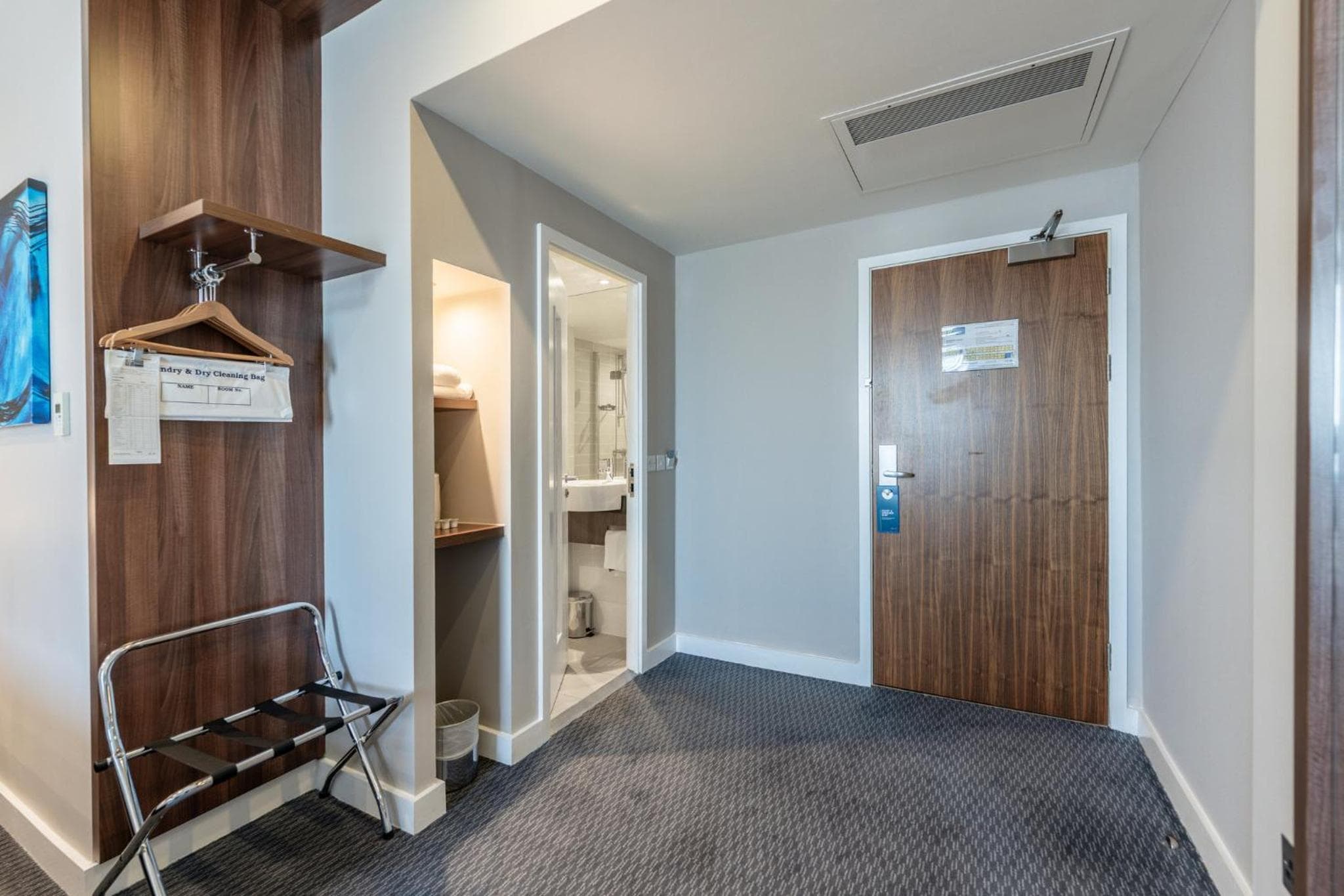 Holiday Inn Express Aberdeen Airport