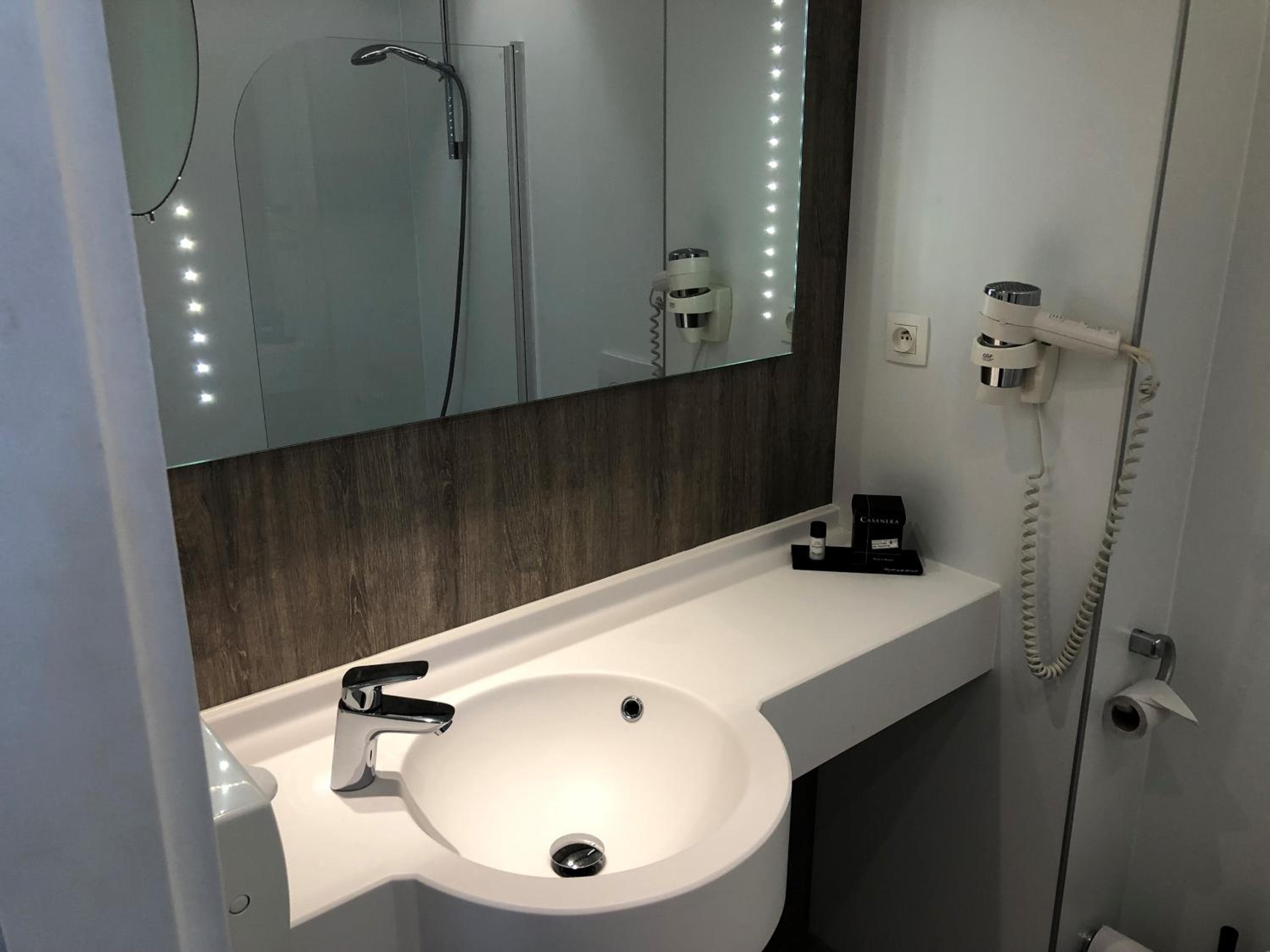 Hotel et Aparthotel Casteau Mons