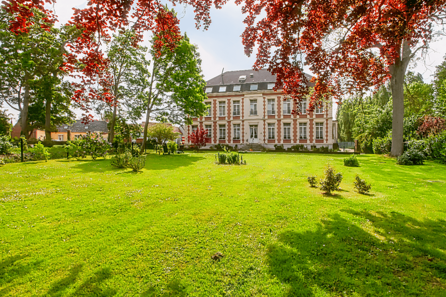 Château de Moulin le Comte B&B