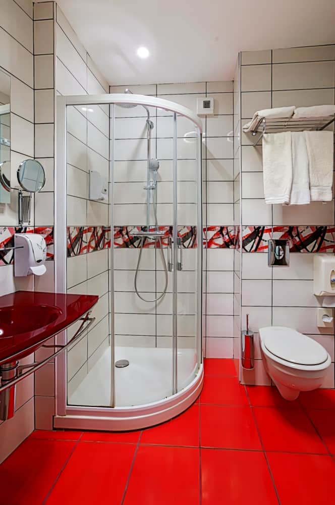 Logis Hostellerie du Centrotel et Institut Spa Bulles d’Allier