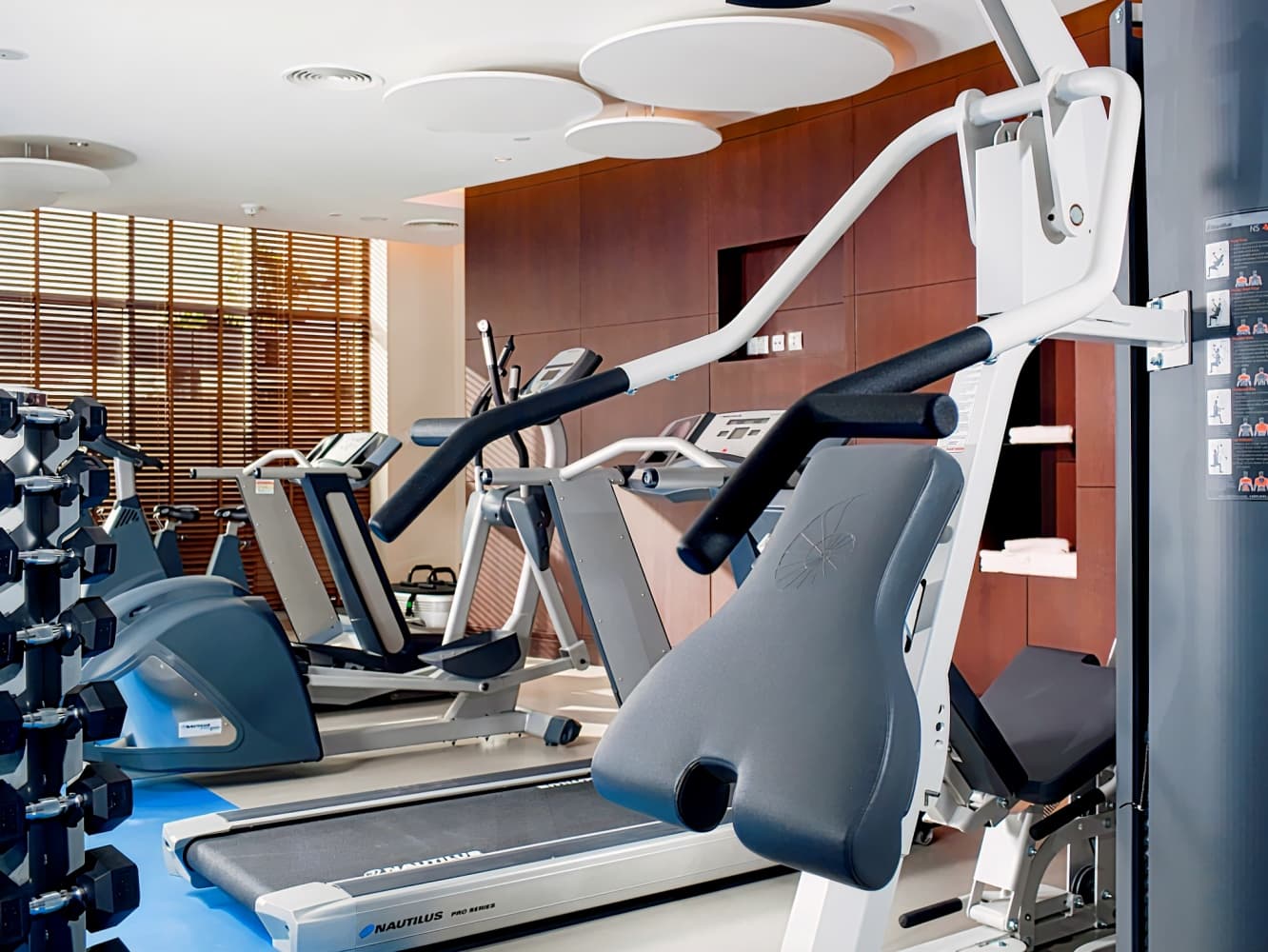 Novotel Suites Mall Avenue Dubai