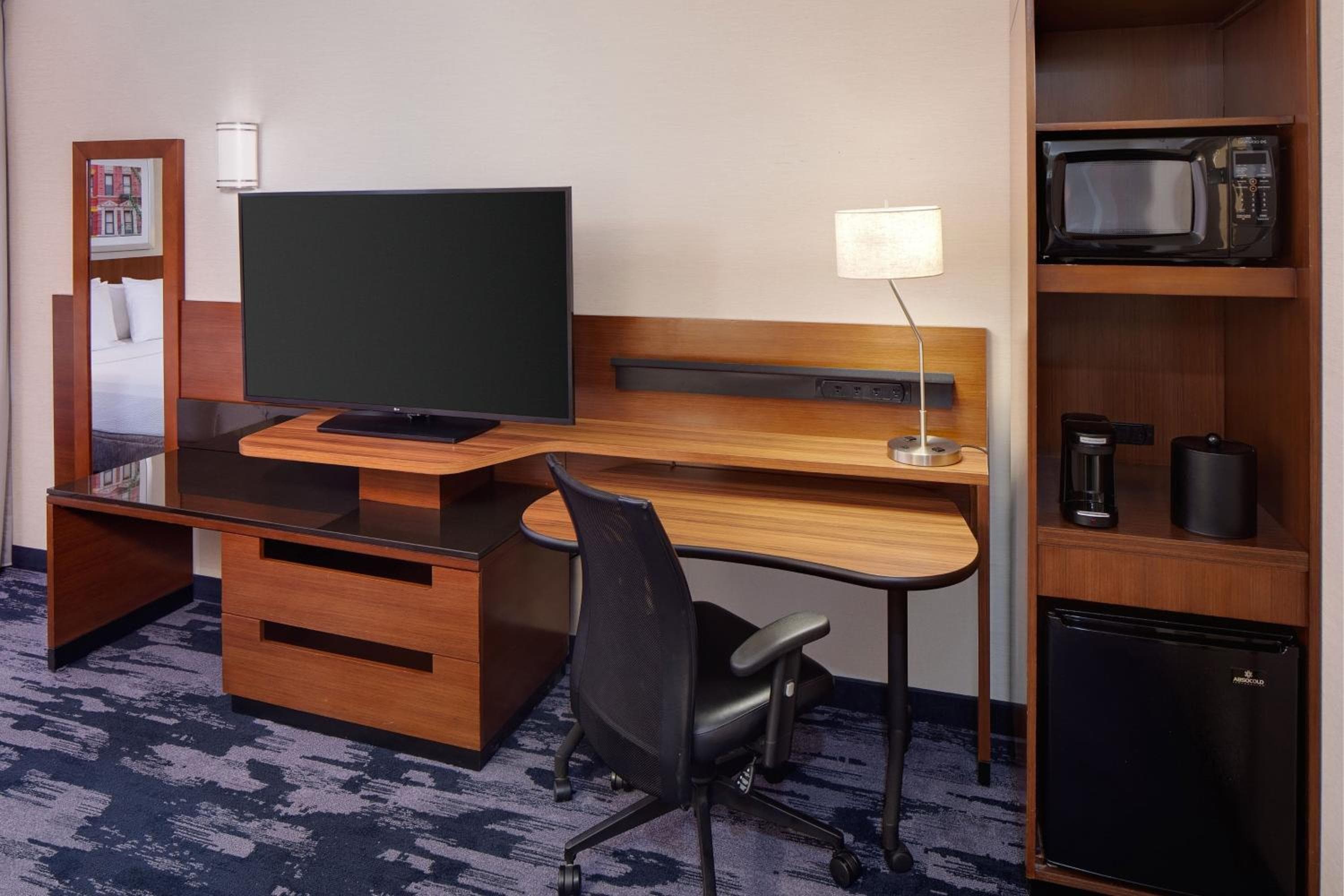 Fairfield Inn & Suites Manhattan / Downtown East