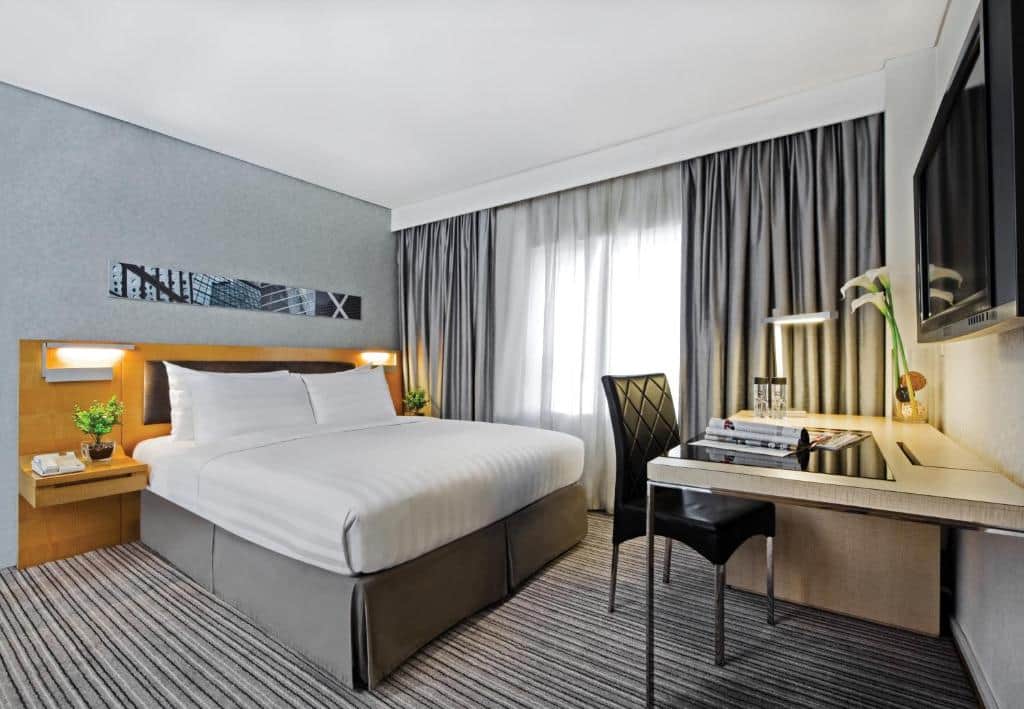 香港湾仔睿景酒店 ( Kew Green Hotel Wanchai Hong Kong )