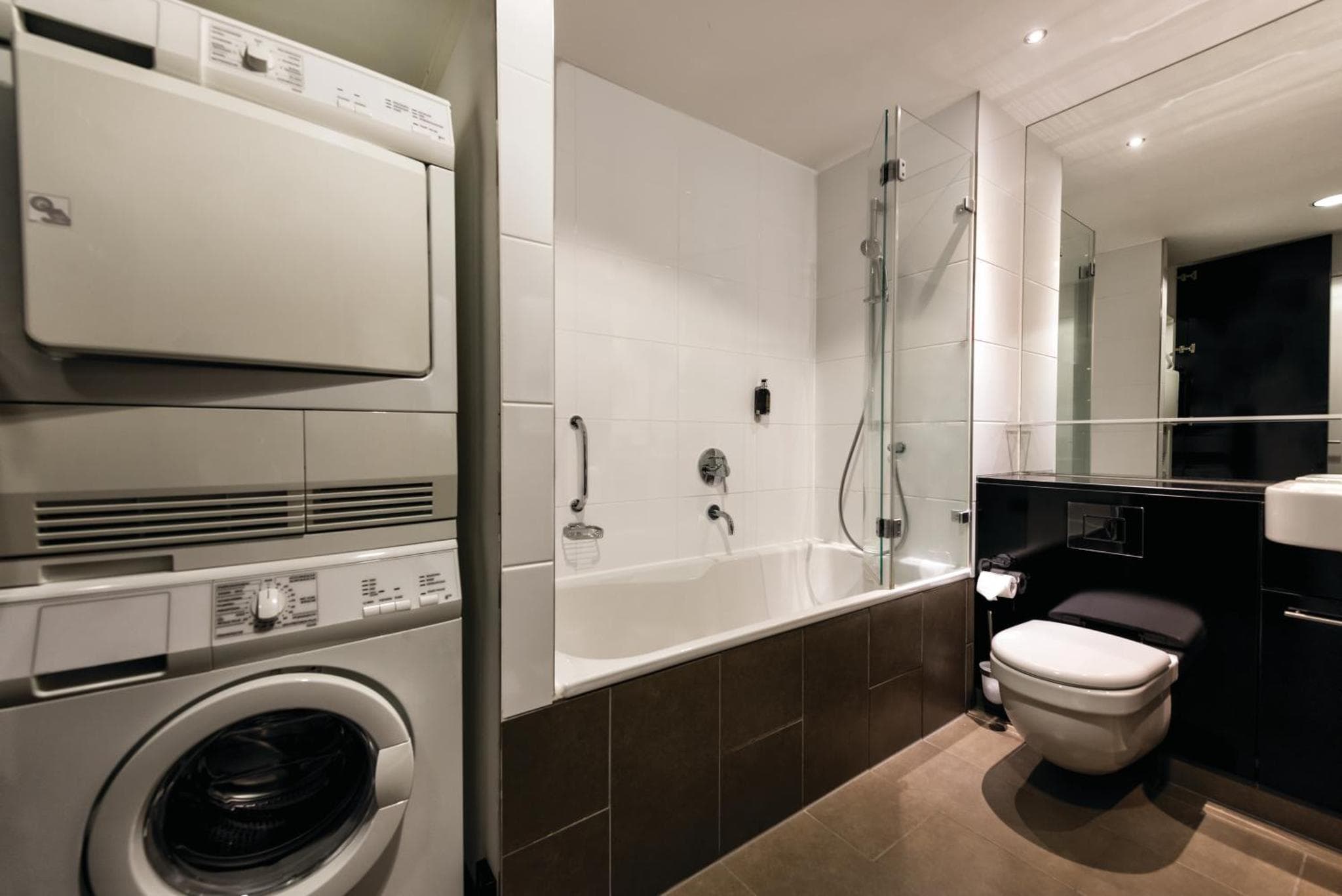 Adina Apartment Hotel Frankfurt Neue Oper