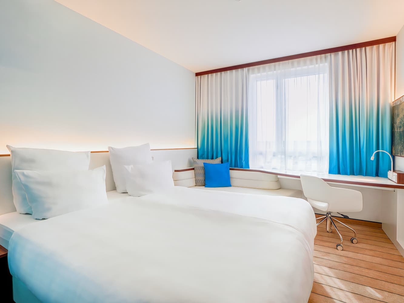 Hey Lou Hotel Frankfurt Airport