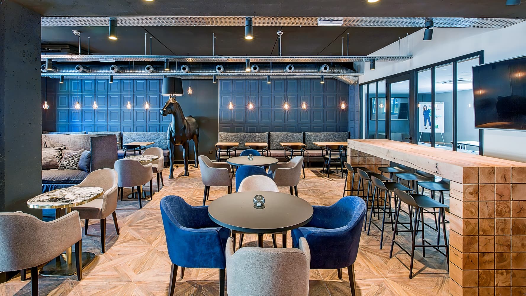 ibis Styles Laval Centre Gare