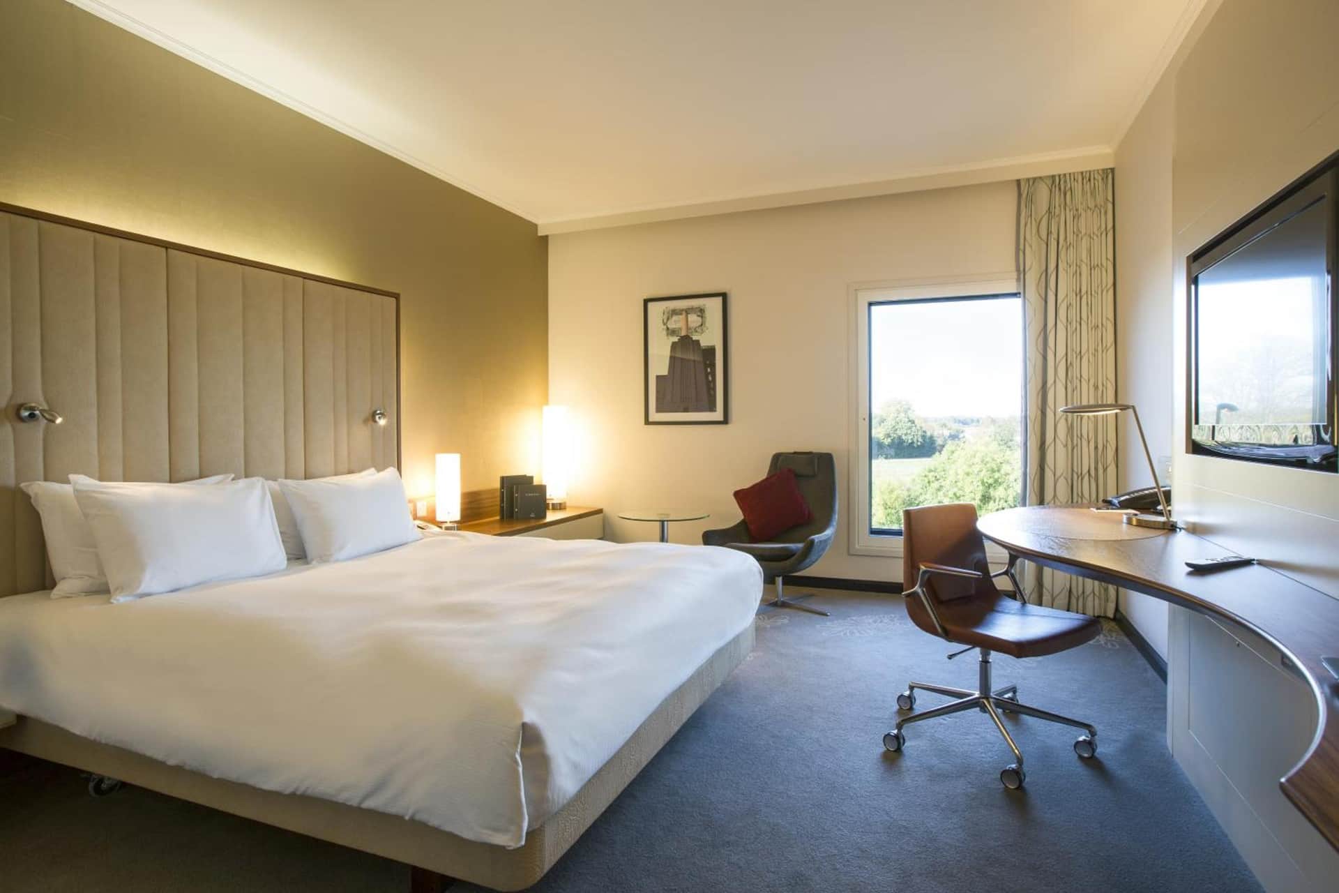 Hilton London Heathrow Airport Terminal 5