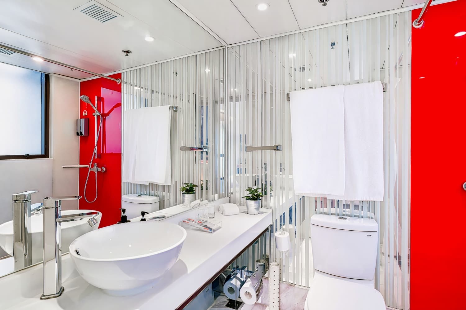 中环荷李活道彩鸿酒店